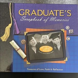 Beautiful scrapbook for a college graduate NWOT